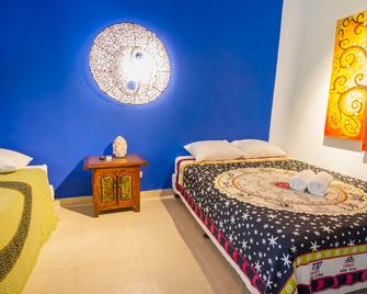 Buddha House Boutique Hostel - Jacó - Bedroom