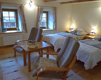 Osada Jezdziecka Bata - Mirsk - Habitación