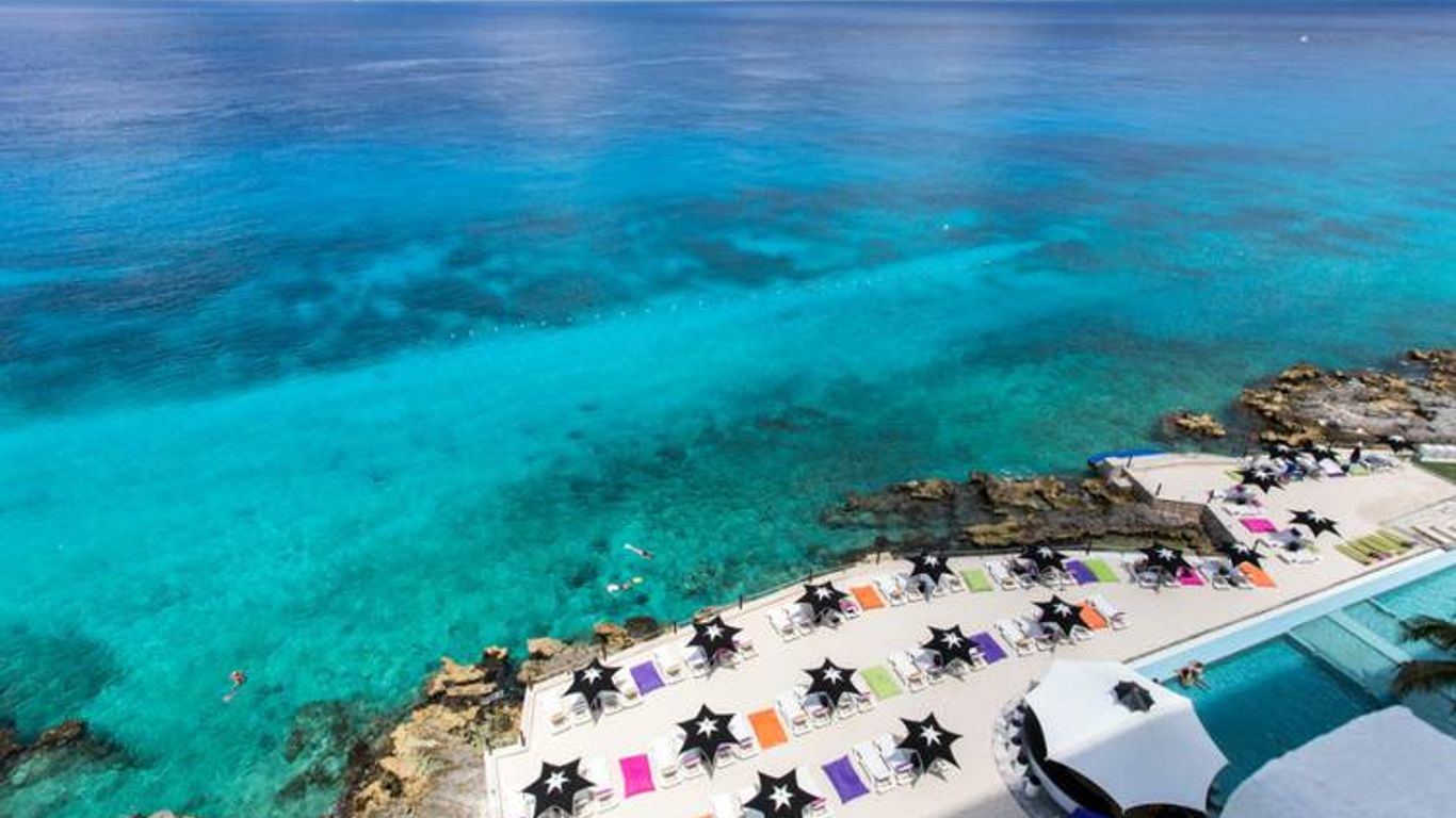 Coral Princess Hotel & Dive Resort