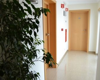 Arenilha Guest House - Vila Real de Santo António - Front desk