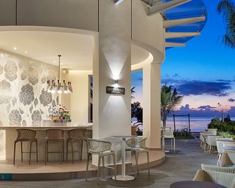 Azul Beach Resort Negril, Gourmet By Karisma - Negril - Bar