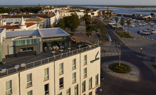 Hotel Faro & Beach Club - Faro - Building