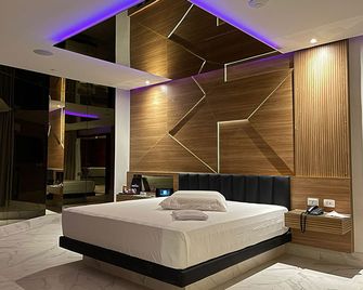 Eros Hotel - Adult Only - رسفى - غرفة نوم