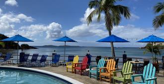 Bolongo Bay Beach Resort - เกาะ เซนต์โทมัส - สระว่ายน้ำ
