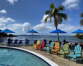 Bolongo Bay Beach Resort - St. Thomas Adası - Havuz