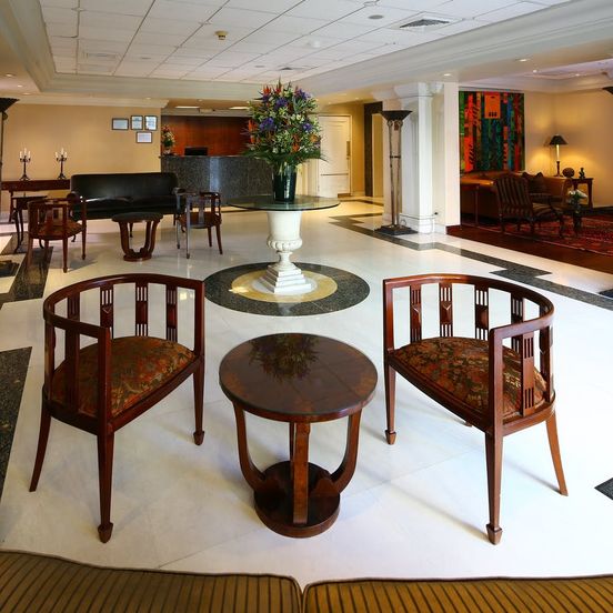 Lounge view of Bth Hotel Lima Golf