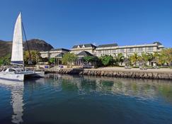 Le Suffren Hotel & Marina - Port Louis - Building