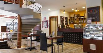 Hotel Finlandia - Quito - Bar