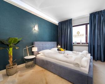 A11 Apartments & Spa Dermique - Krakow - Bedroom