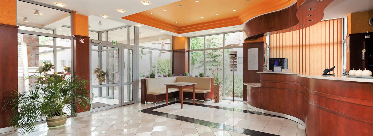 Hotel i Restauracja Borowianka - Ostrów Wielkopolski - Lobby