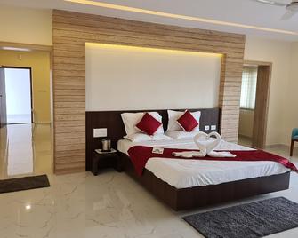 Kstdc Hotel Mayura Bharachukki, Shivanasamudra - Shivanasamudra - Bedroom