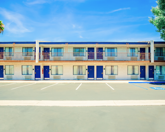 Quality Inn and Suites Buena Park Anaheim - Buena Park - Edifício