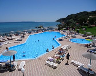 Corfu Sea Gardens - Kavos - Piscină