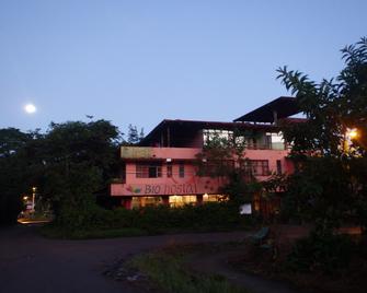 Biohostal Mindo Cloud Forest - Mindo - Gebouw
