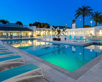 Hotel Vibra Cala Tarida - Sant Josep de sa Talaia - Pool
