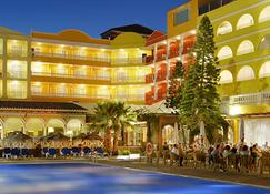 Mediterraneo Bay Hotel & Resort - Roquetas de Mar - Gebouw