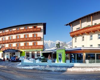 Hotel Krone - Oberperfuss - Gebouw