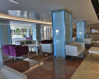 Hotel Agua Beach Adults Only - 帕爾馬諾瓦 - 休閒室