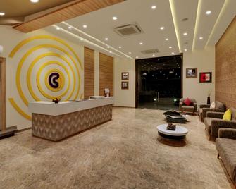 Click Hotel Bhuj - Bhuj - Lobby