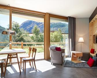 Alpine Lodge Chesa Plattner - Pontresina - Sala de estar