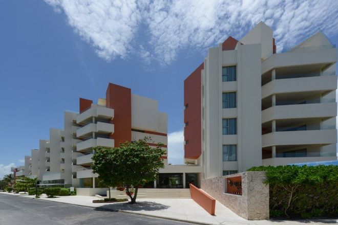 Privilege Aluxes Isla Mujeres Hotel - Isla Mujeres - Building