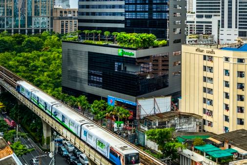 Holiday Inn Bangkok Sukhumvit - Bangkok - Building