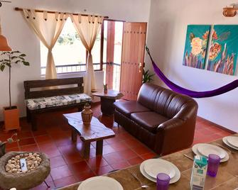 Villa del Sol - Apartamentos Turísticos - Sachica - Sala de estar