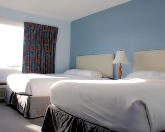 Carolyn Beach Inn & Restaurant - Thessalon - Bedroom