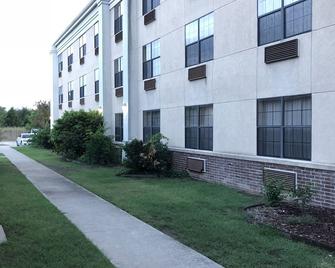 Fairbridge Inn & Suites Muskogee, Ok - Muskogee - Bygning