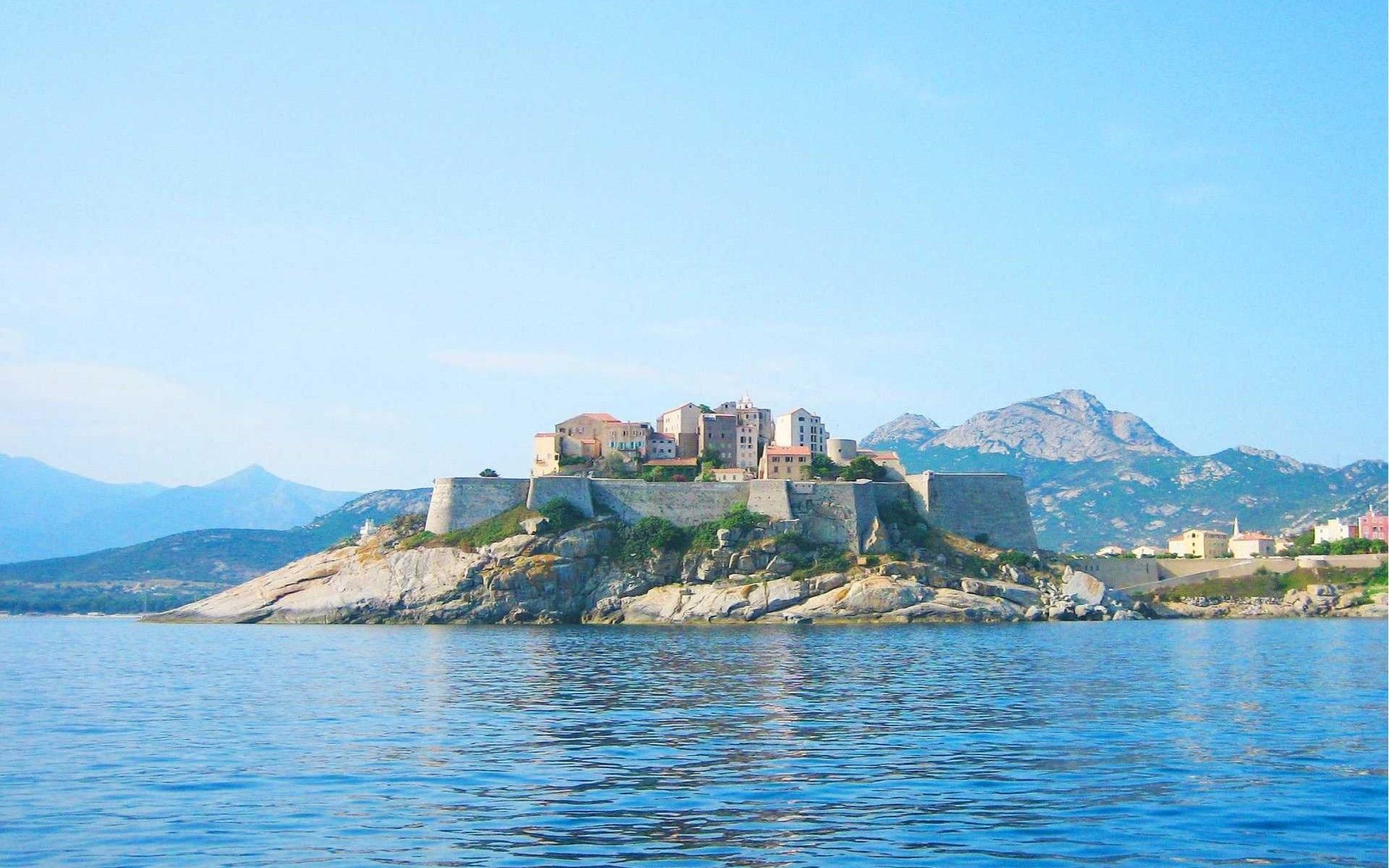 Hotel Belvedere - Calvi - Außenansicht