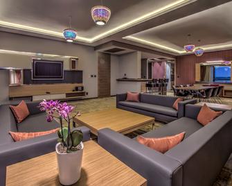 Merit Grand Mosta Spa Hotel & Casino - Svilengrad - Living room
