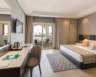 Sunrise Diamond Beach Resort -Grand Select - Sharm el-Sheikh - Bedroom