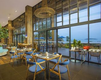 Swiss-Belresort Belitung - Tanjung Pendan - Restaurant