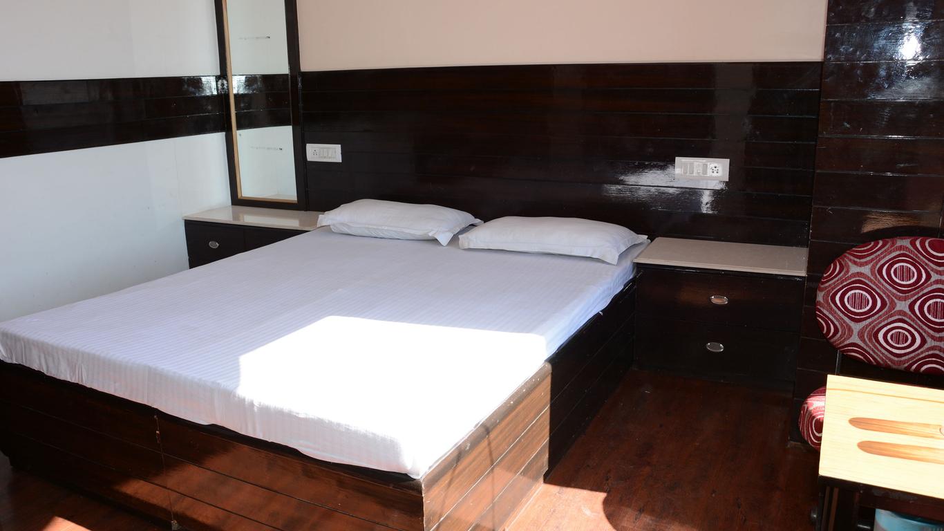 Hotel Basant