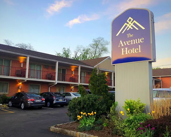 The Avenue Hotel - West Orange - Edificio