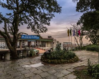 Kstdc Hotel Mayura Pine Top Nandi Hills - Chikkaballapur - Outdoor view