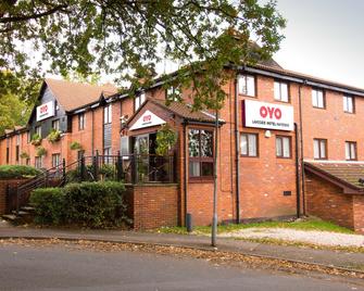 OYO Lakeside Haydock Hotel, St Helens - St. Helens - Bâtiment