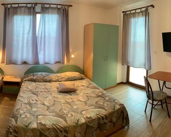 Omiros Family Hotel - Byala (Varna) - Bedroom