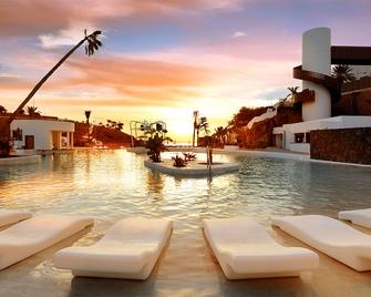 Hard Rock Hotel Tenerife - Adeje - Svømmebasseng