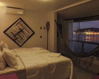 Porto Charitas Sailing Guest House - Niterói - Habitación
