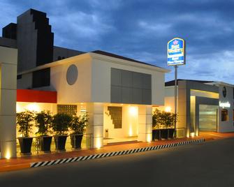 Best Western Plus Plaza Vizcaya - Durango - Building