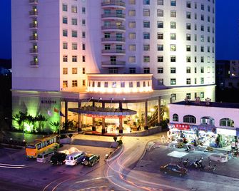 Hyton Hotel Sanya - Sanya - Building