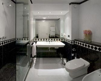 Hotel Maxim - Anzola dell'Emilia - Baño