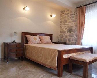 Palace Jelena Rooms - Kotor - Makuuhuone