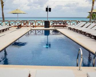 Hotel Hacienda de Castilla - Cancún - Pool
