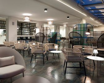Hotel Neptuno Playa & Spa - ולנסיה - בר