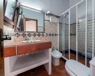 Hacienda Roche Viejo - Conil de la Frontera - Bathroom