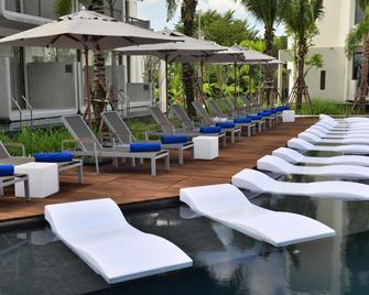 Dream Phuket Hotel & Spa - Choeng Thale - Piscina