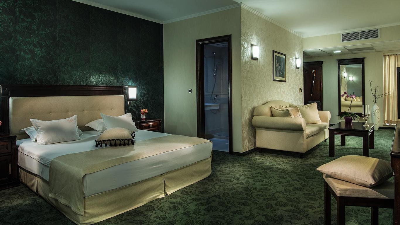 Hotel Sani