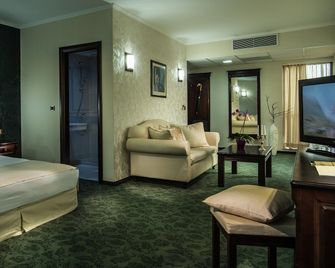 Hotel Sani - Asenovgrad - Bedroom